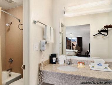 Mini-hôtel Rodeway 2*